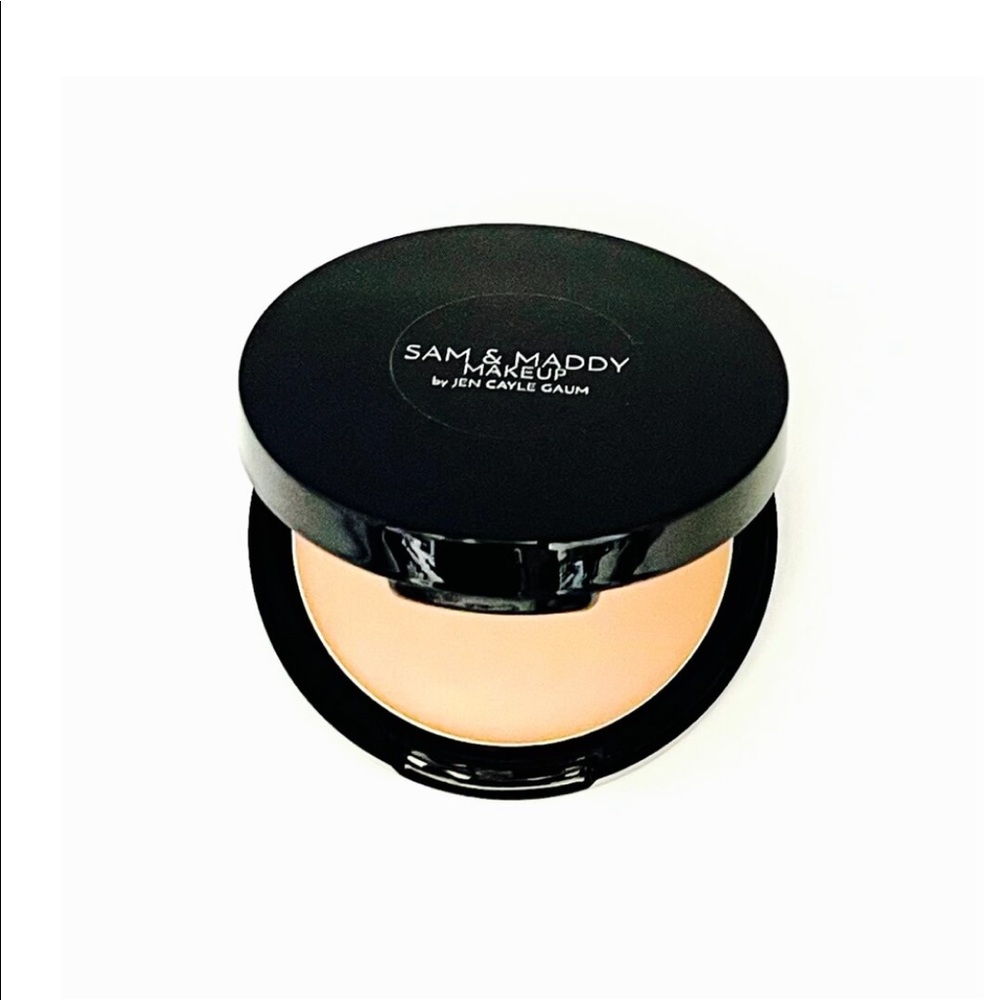 SAM & MADDY ILLUMINATOR POWDER